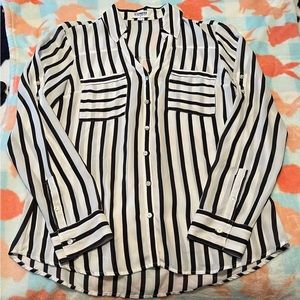 Express blouse Size M